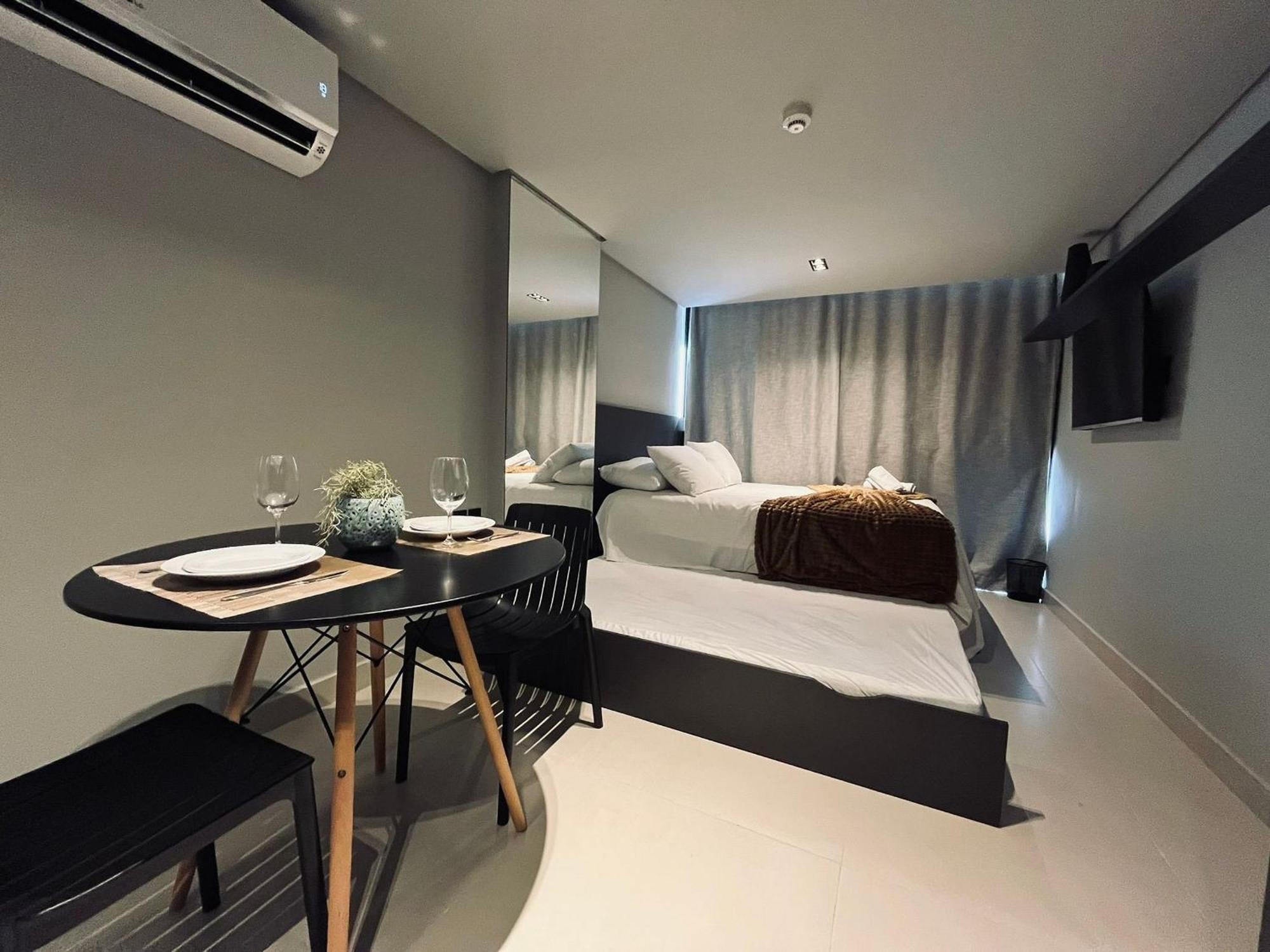Flat Pe Na Areia Disponivel. Ag 318.
